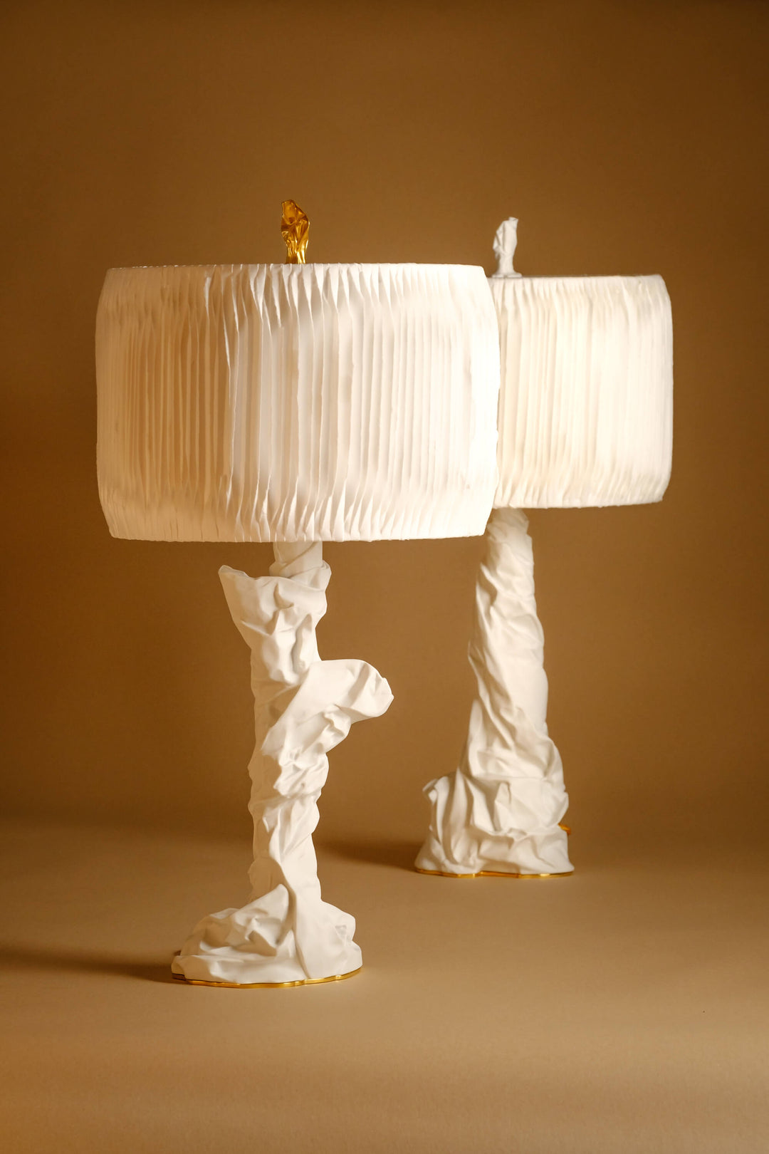 Charta Alba Table Lamp