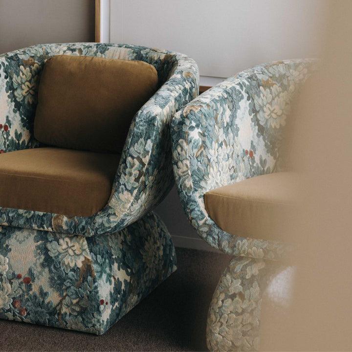 Oscar Armchair