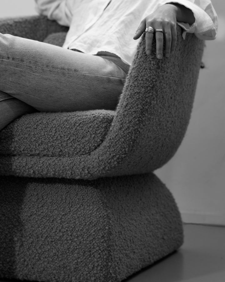Oscar Armchair