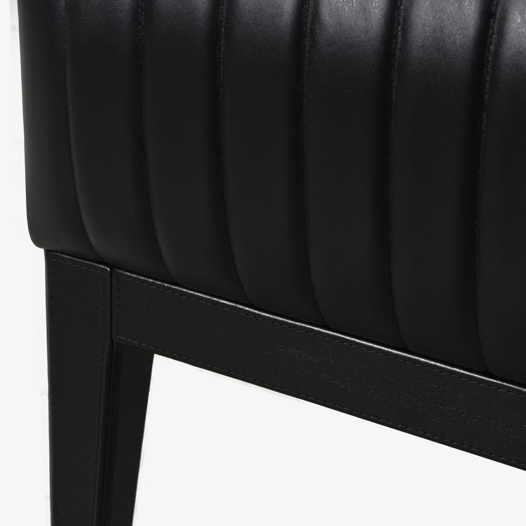 Alma Stool