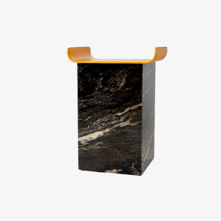 Balance Sidetable