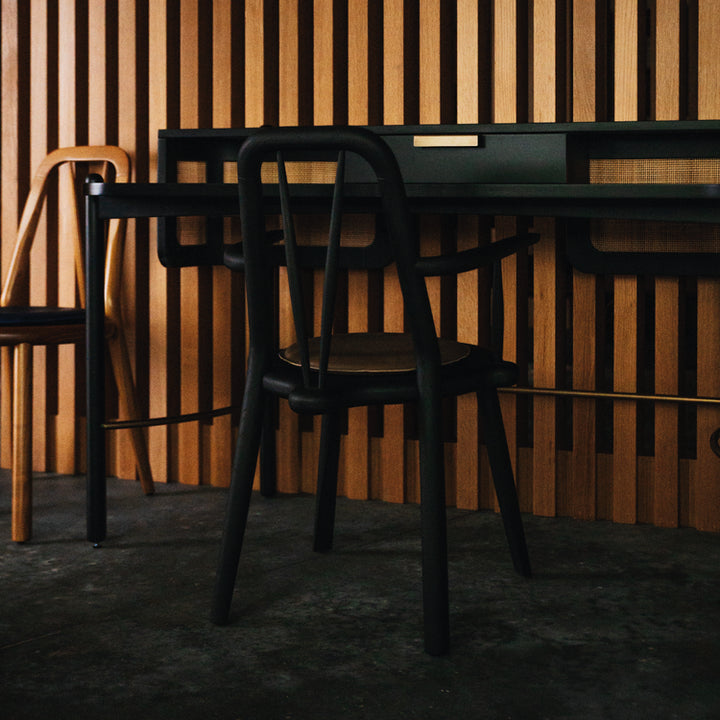 Canoa With-Arms Chair
