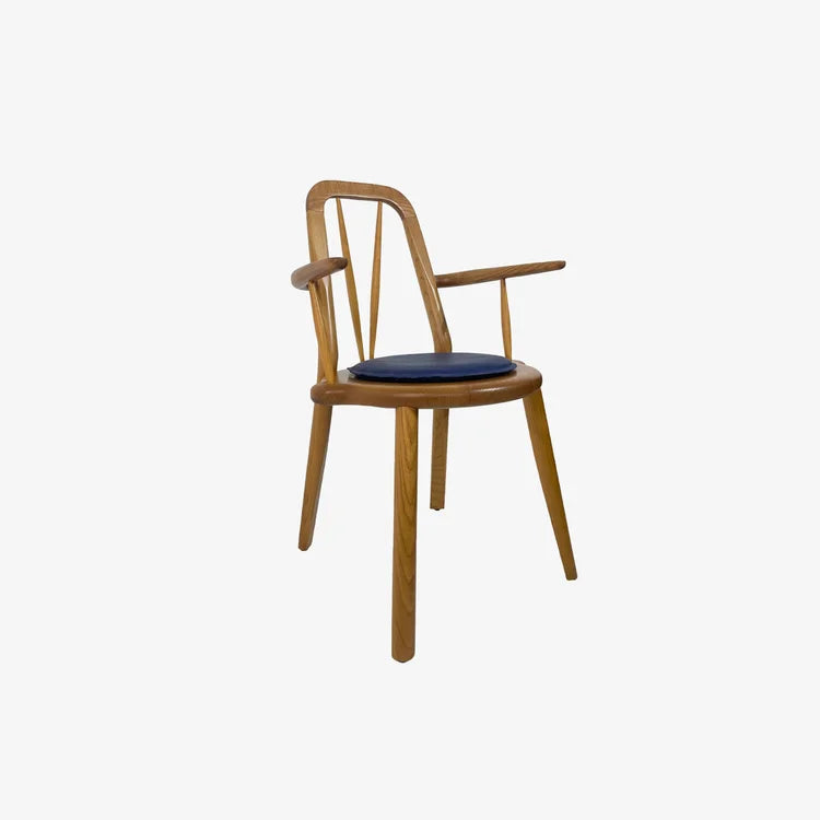 Canoa With-Arms Chair