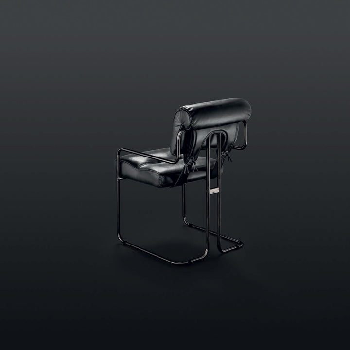 Tucroma Chair