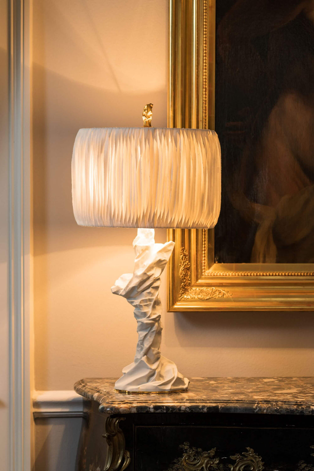 Charta Alba Table Lamp