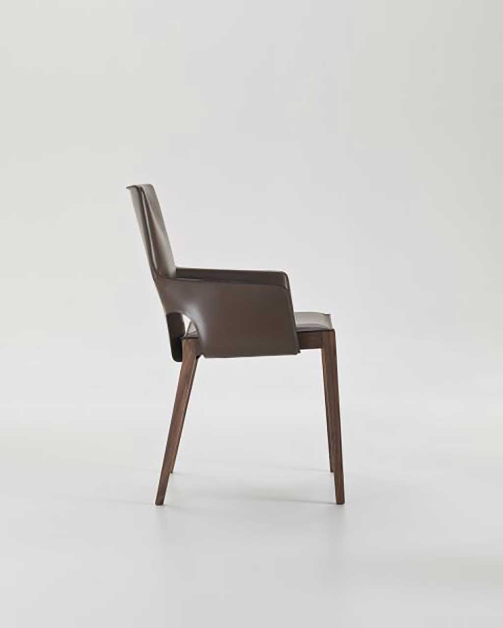 Shu Dining Chair