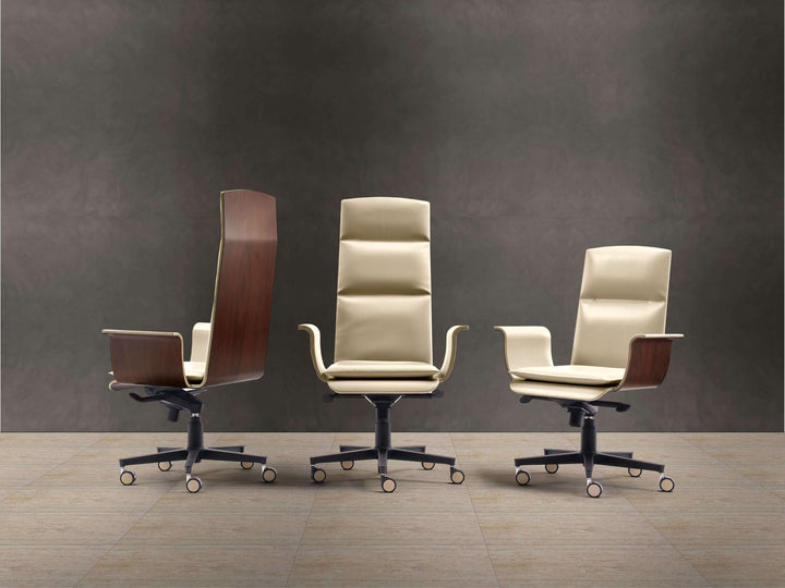 Wing Conference Office Chair
