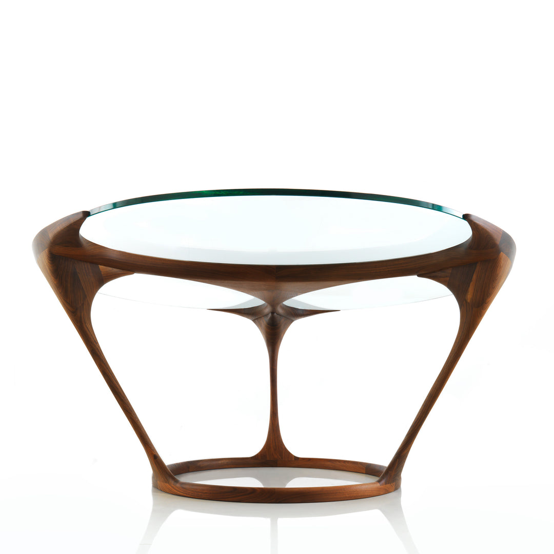 Yris Round Dining Table