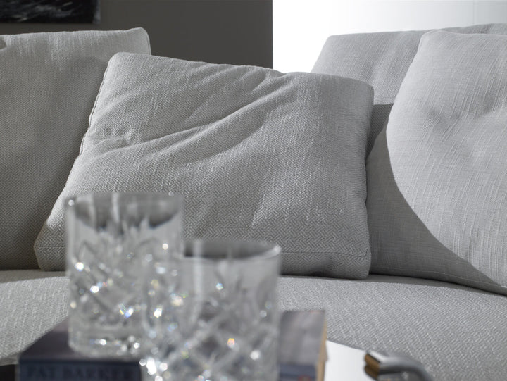 Alex Sofa/Sectional